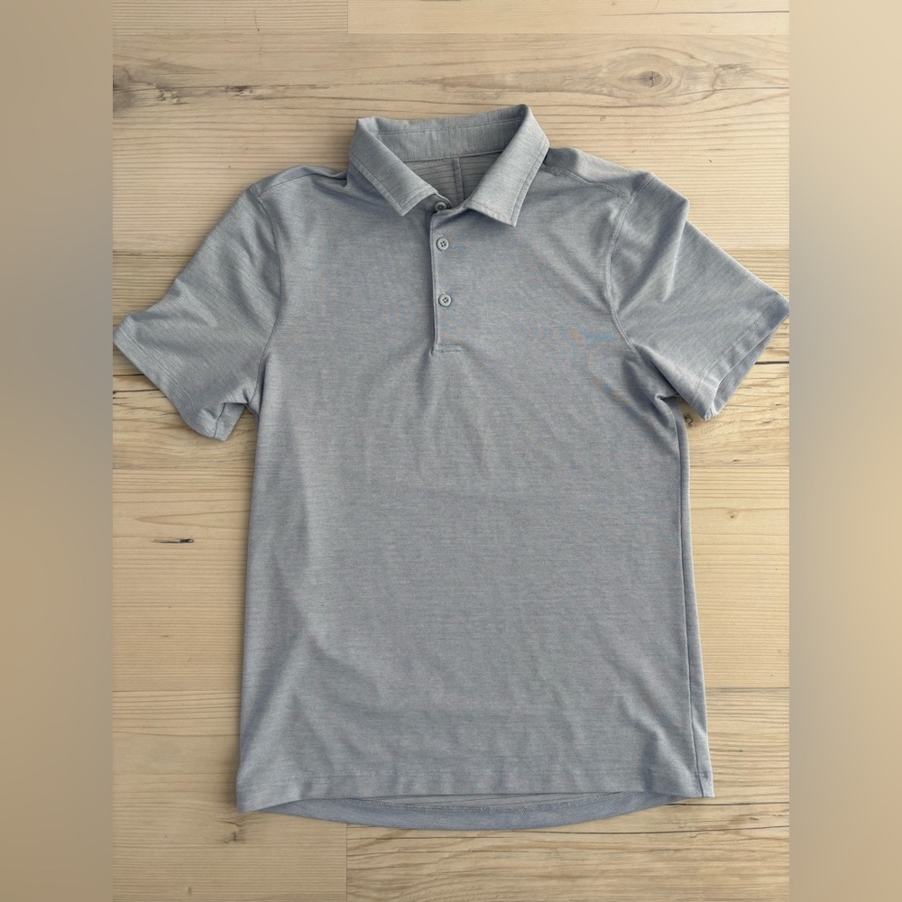 Men’s Lululemon Evolution Polo Shirt in Light Blue